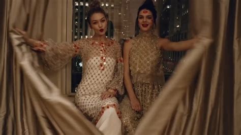 kendall jenner chanel haute couture 2018|Kendall Jenner and Gigi Hadid's Sleepover Party in Chanel .